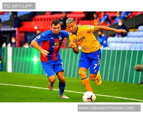 墨西哥媒体报道三镇俱乐部欲签帕丘卡球员洪德尔卡迪斯